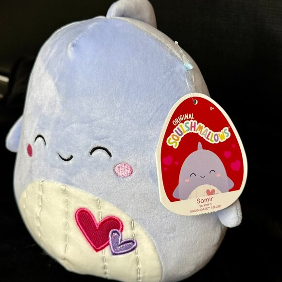 NWT Samir 8" The Valentine Whale Squishmallow - Picture 2 of 4